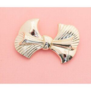 Victorian Cute Light Gold Tone Bow Brooch | Ribbon Vintage Brooch | Gerrys | H17